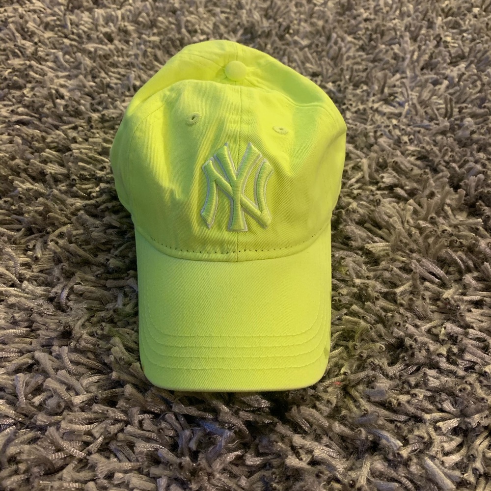 Youth New York Yankees hat